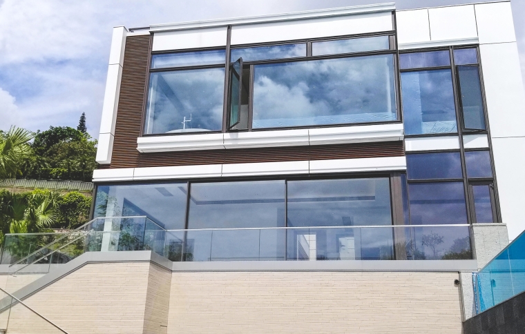 SP-glass balustrade, glass wall and window